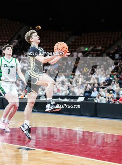 Thumbnail 3 in Rock Canyon vs ThunderRidge (CHSAA 6A Great 8) photogallery.