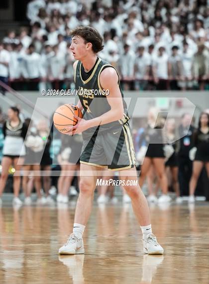 Thumbnail 2 in Rock Canyon vs ThunderRidge (CHSAA 6A Great 8) photogallery.