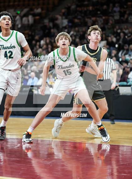 Thumbnail 3 in Rock Canyon vs ThunderRidge (CHSAA 6A Great 8) photogallery.