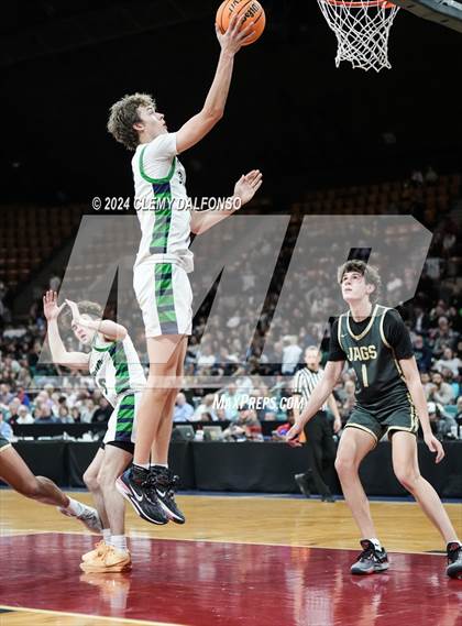 Thumbnail 2 in Rock Canyon vs ThunderRidge (CHSAA 6A Great 8) photogallery.