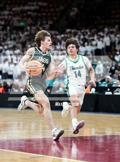 Thumbnail 3 in Rock Canyon vs ThunderRidge (CHSAA 6A Great 8) photogallery.