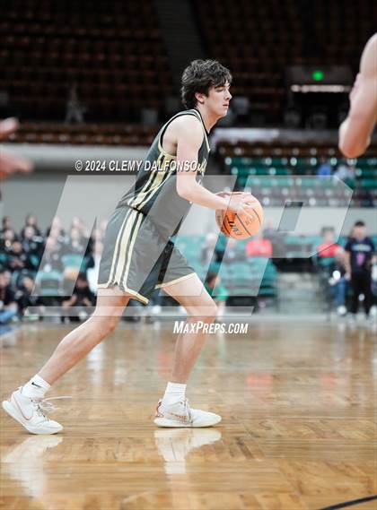Thumbnail 3 in Rock Canyon vs ThunderRidge (CHSAA 6A Great 8) photogallery.