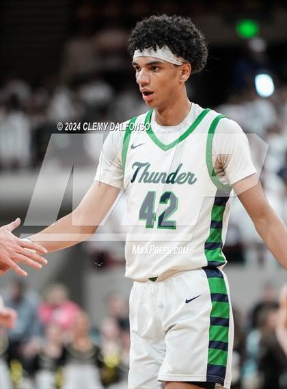 Thumbnail 2 in Rock Canyon vs ThunderRidge (CHSAA 6A Great 8) photogallery.