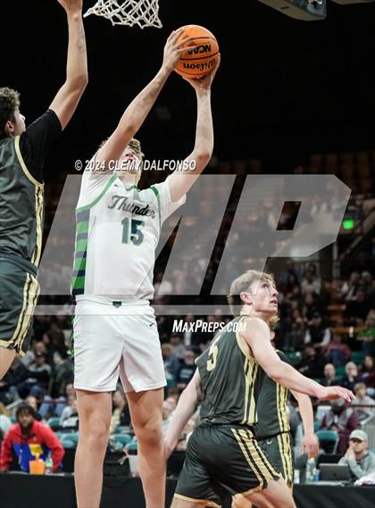 Thumbnail 1 in Rock Canyon vs ThunderRidge (CHSAA 6A Great 8) photogallery.