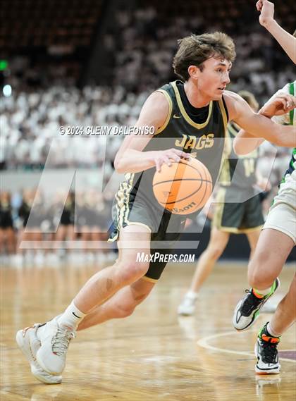 Thumbnail 1 in Rock Canyon vs ThunderRidge (CHSAA 6A Great 8) photogallery.