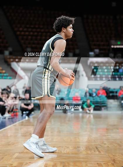 Thumbnail 3 in Rock Canyon vs ThunderRidge (CHSAA 6A Great 8) photogallery.