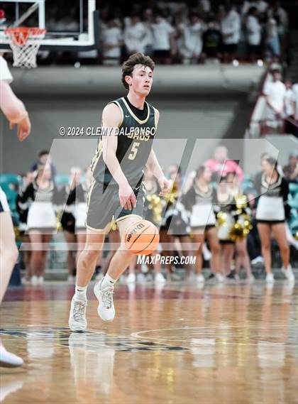 Thumbnail 1 in Rock Canyon vs ThunderRidge (CHSAA 6A Great 8) photogallery.