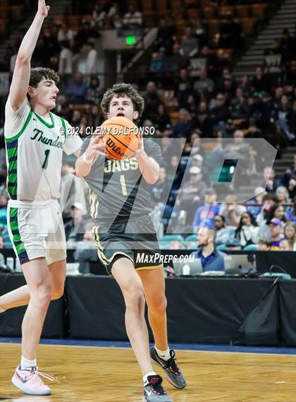 Thumbnail 1 in Rock Canyon vs ThunderRidge (CHSAA 6A Great 8) photogallery.