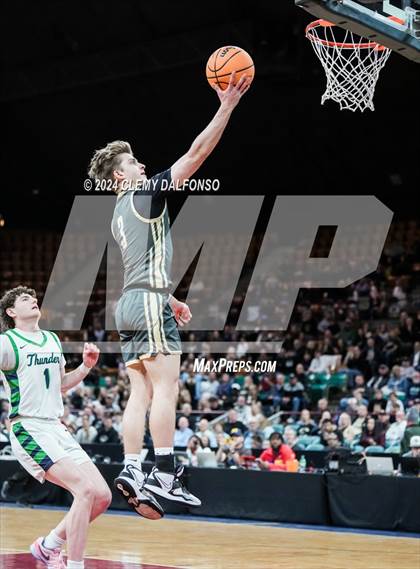 Thumbnail 1 in Rock Canyon vs ThunderRidge (CHSAA 6A Great 8) photogallery.