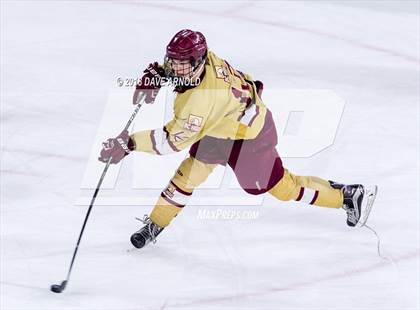 Thumbnail 3 in Pope Francis vs Boston College High (MIAA Division 1A) photogallery.