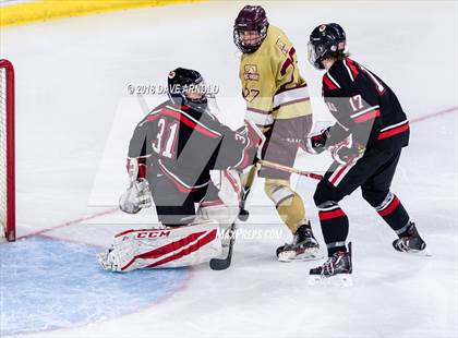 Thumbnail 2 in Pope Francis vs Boston College High (MIAA Division 1A) photogallery.