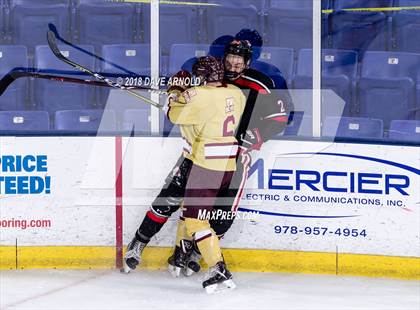 Thumbnail 3 in Pope Francis vs Boston College High (MIAA Division 1A) photogallery.