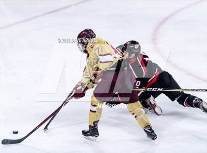 Thumbnail 3 in Pope Francis vs Boston College High (MIAA Division 1A) photogallery.