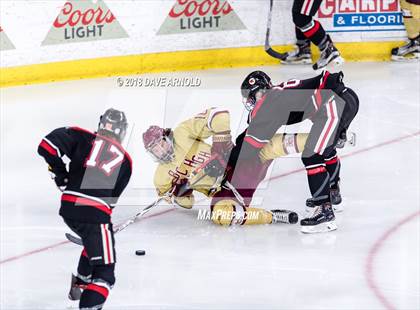 Thumbnail 2 in Pope Francis vs Boston College High (MIAA Division 1A) photogallery.