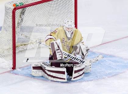 Thumbnail 3 in Pope Francis vs Boston College High (MIAA Division 1A) photogallery.