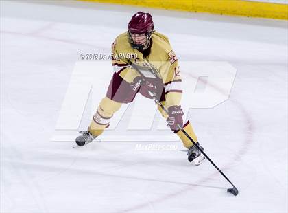 Thumbnail 3 in Pope Francis vs Boston College High (MIAA Division 1A) photogallery.
