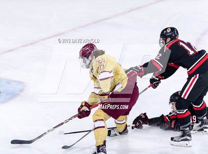Thumbnail 2 in Pope Francis vs Boston College High (MIAA Division 1A) photogallery.