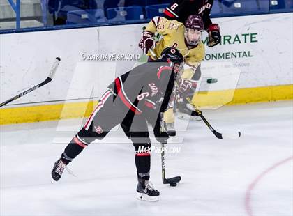 Thumbnail 3 in Pope Francis vs Boston College High (MIAA Division 1A) photogallery.