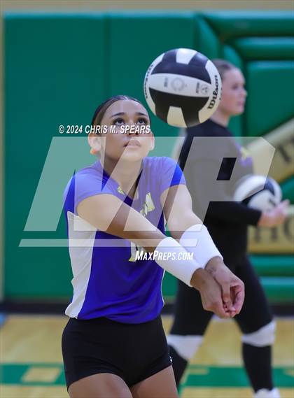 Thumbnail 2 in St. John Lutheran @ Trinity Catholic photogallery.