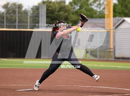 Thumbnail 2 in Midlothian @ Melissa (UIL 5A D1 Girls Softball Regional Semi-Final) photogallery.
