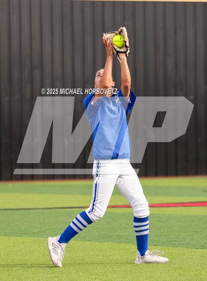 Thumbnail 1 in Midlothian @ Melissa (UIL 5A D1 Girls Softball Regional Semi-Final) photogallery.