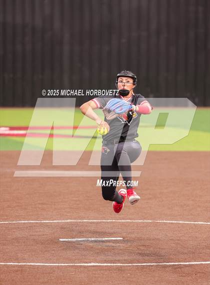 Thumbnail 2 in Midlothian @ Melissa (UIL 5A D1 Girls Softball Regional Semi-Final) photogallery.