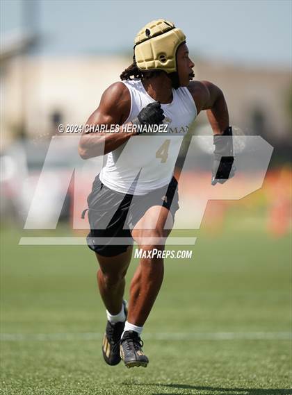 Thumbnail 1 in Grand Oaks vs Kaufman (Texas 7 on 7 State Tournament) photogallery.