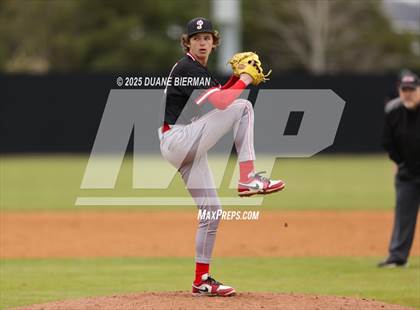 Thumbnail 1 in Lewisburg vs. Petal photogallery.