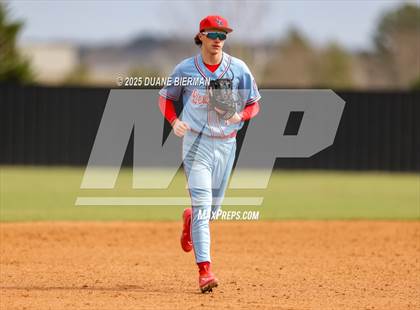 Thumbnail 1 in Lewisburg vs. Petal photogallery.