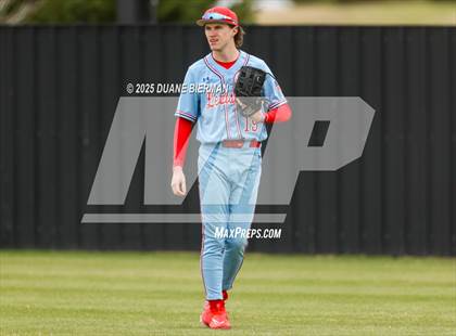 Thumbnail 1 in Lewisburg vs. Petal photogallery.