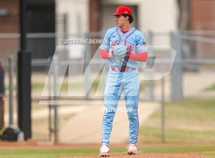 Thumbnail 1 in Lewisburg vs. Petal photogallery.