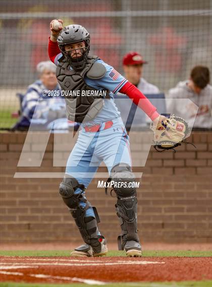 Thumbnail 1 in Lewisburg vs. Petal photogallery.