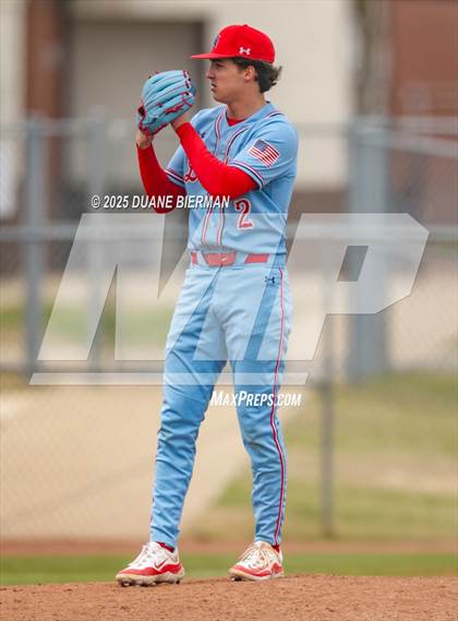 Thumbnail 1 in Lewisburg vs. Petal photogallery.