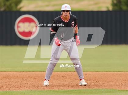 Thumbnail 1 in Lewisburg vs. Petal photogallery.