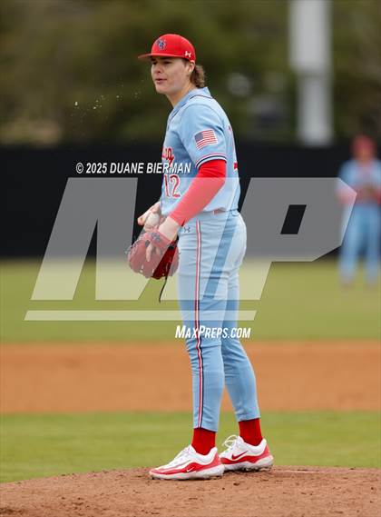 Thumbnail 1 in Lewisburg vs. Petal photogallery.