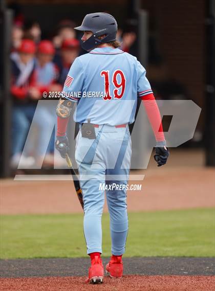 Thumbnail 1 in Lewisburg vs. Petal photogallery.