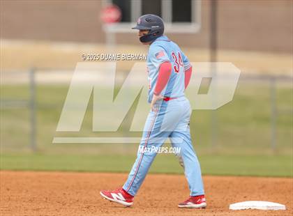 Thumbnail 1 in Lewisburg vs. Petal photogallery.