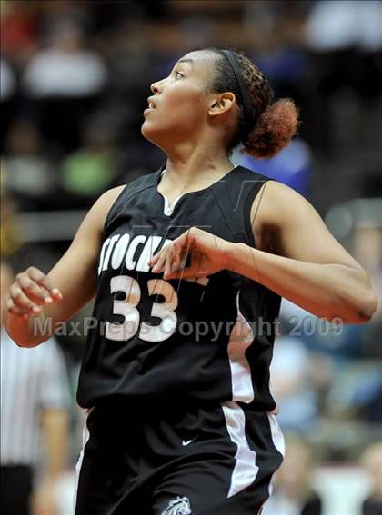 Thumbnail 1 in Stockdale vs. Clovis West (CIF CS D1 Final) photogallery.