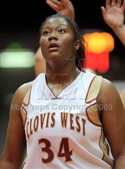 Thumbnail 2 in Stockdale vs. Clovis West (CIF CS D1 Final) photogallery.