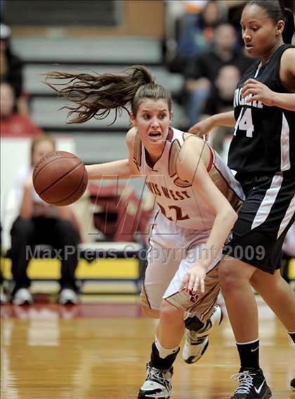 Thumbnail 3 in Stockdale vs. Clovis West (CIF CS D1 Final) photogallery.