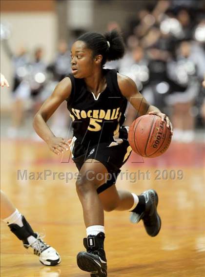 Thumbnail 3 in Stockdale vs. Clovis West (CIF CS D1 Final) photogallery.