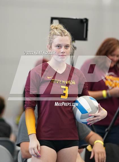 Thumbnail 3 in Clarkston vs. Riverview photogallery.