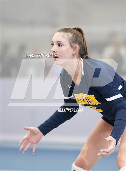Thumbnail 1 in Clarkston vs. Riverview photogallery.