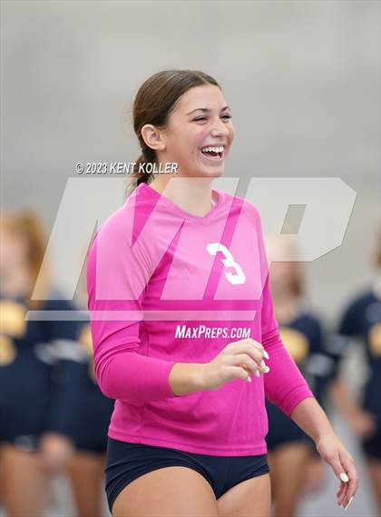 Thumbnail 3 in Clarkston vs. Riverview photogallery.