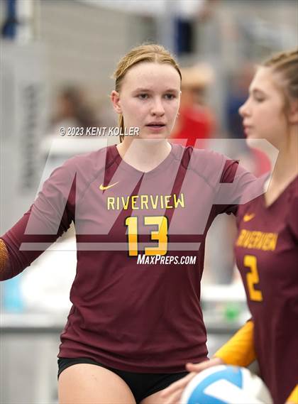 Thumbnail 2 in Clarkston vs. Riverview photogallery.