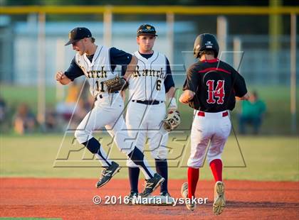 Thumbnail 3 in Langham Creek vs Cypress Ranch (UIL 6A Regional Quarterfinal) photogallery.