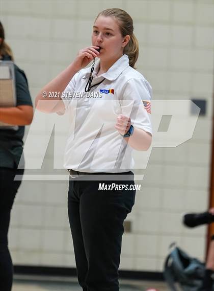 Thumbnail 1 in Tucson High Magnet School @ Basha photogallery.