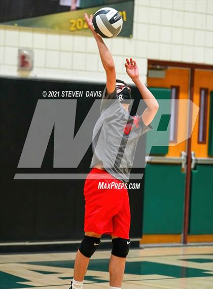 Thumbnail 3 in Tucson High Magnet School @ Basha photogallery.