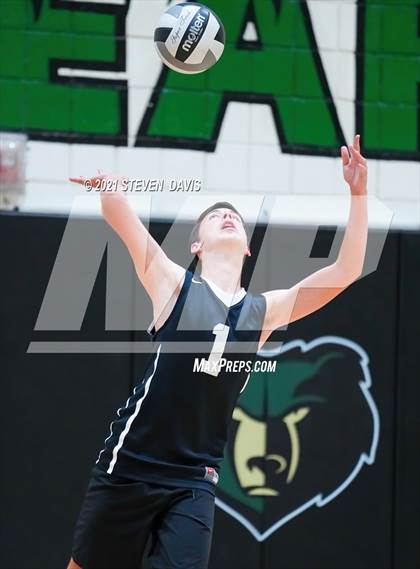 Thumbnail 3 in Tucson High Magnet School @ Basha photogallery.