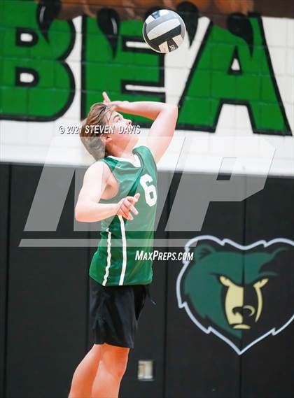 Thumbnail 1 in Tucson High Magnet School @ Basha photogallery.
